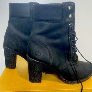 Women’s Timberland Lace-up Boots